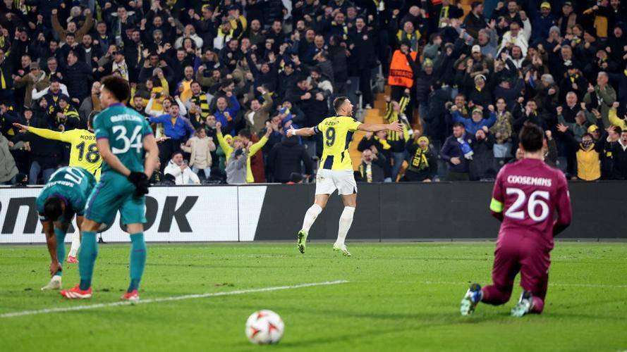 击剑小组赛焦点战:徽州迅豹队逆转关东巨龙队,客场强势带走胜利。防守强度拉满 击剑小组赛焦点战:徽州迅豹队逆转关东巨龙队,客场强势带走胜利。防守强度拉满